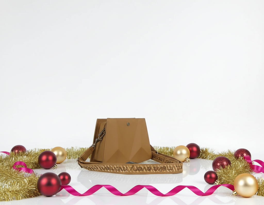 Cartera mini con correa bordada - Francia Sencilla EE